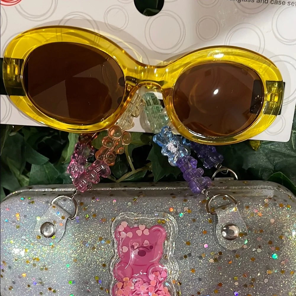 💗 NWT Pink Glitter CareBear Kids Sunglasses +fancy case Wonder Nation Brand New